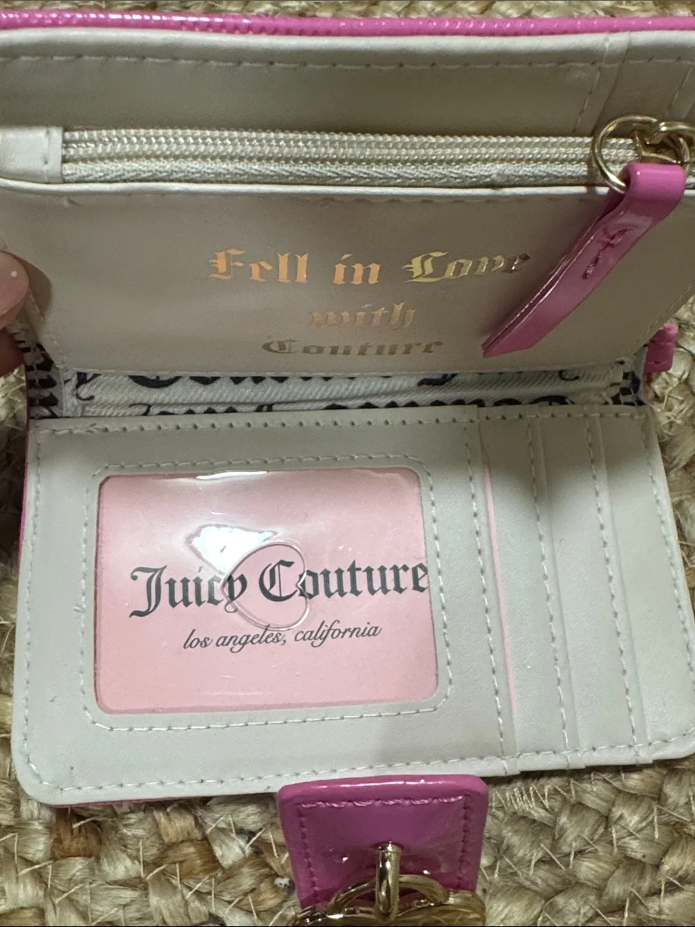 Juicy Couture Hot Pink Patent Heart Charm Key &‎ Card Holder